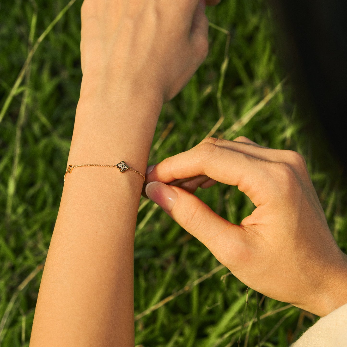 Gold Flourish Bracelet
