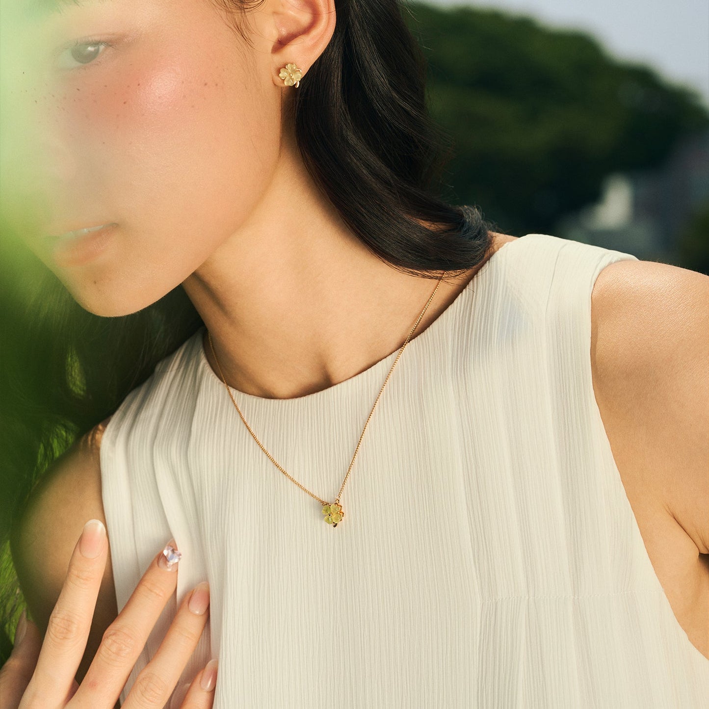 Gold Lucky Swivel Necklace