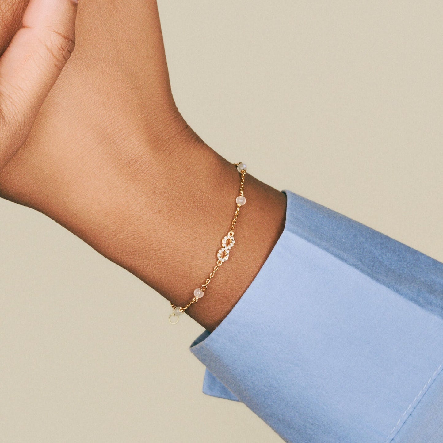 Gold Harmony Bracelet (Moonstone)