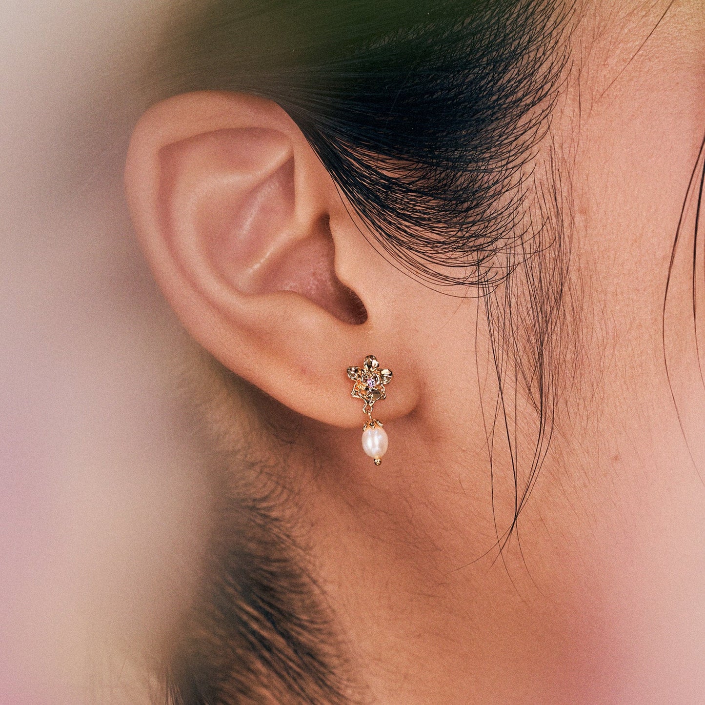 Gold Vanda Earrings