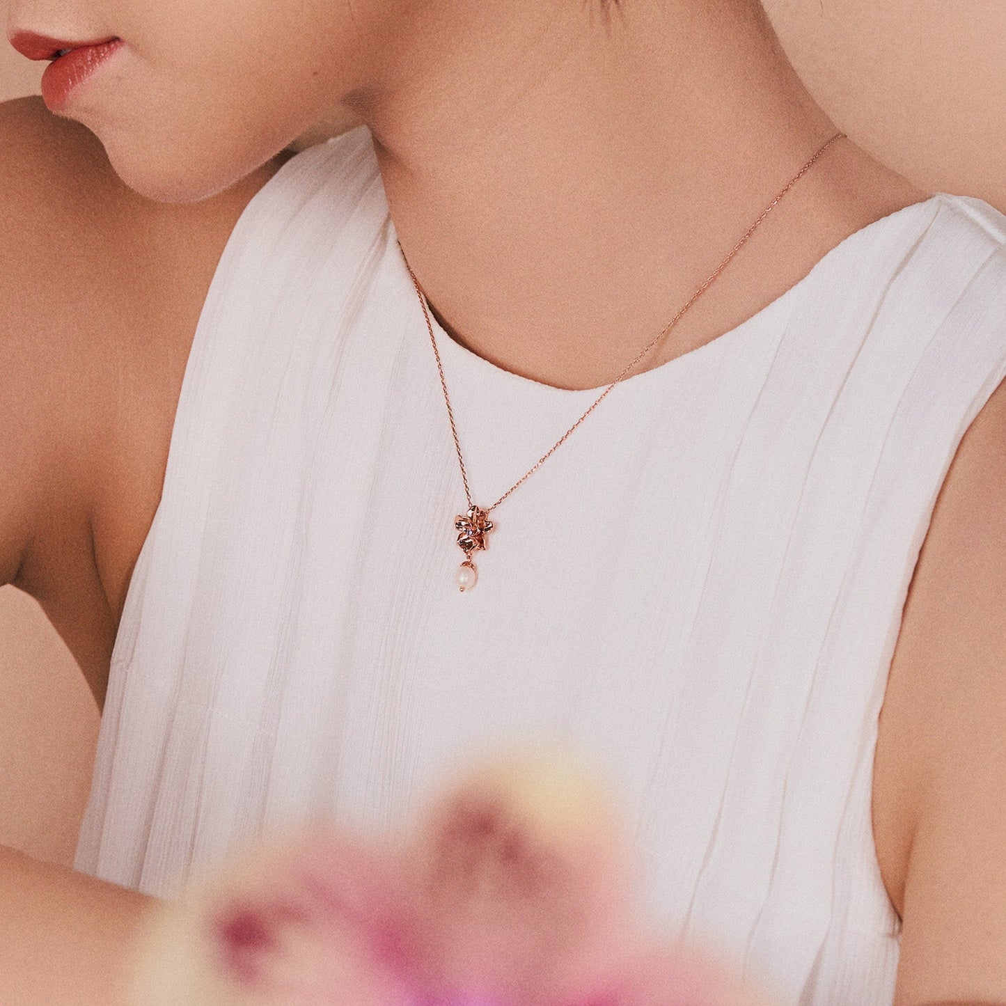 Rose Gold Vanda Necklace
